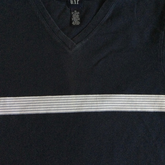 Vintage 90s GAP Striped V-Neck Tee Navy Blue Short Sleeves - Sz Medium - Picture 2 of 7
